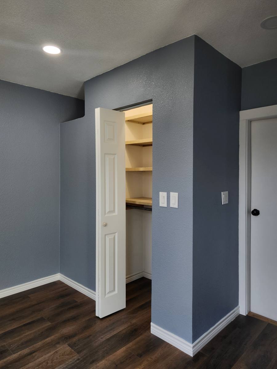 New room add-on with closet
